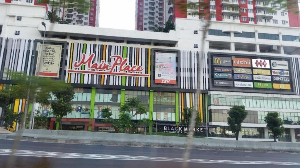 데 글로리 호텔 Usj 21 수방자야 외부 사진